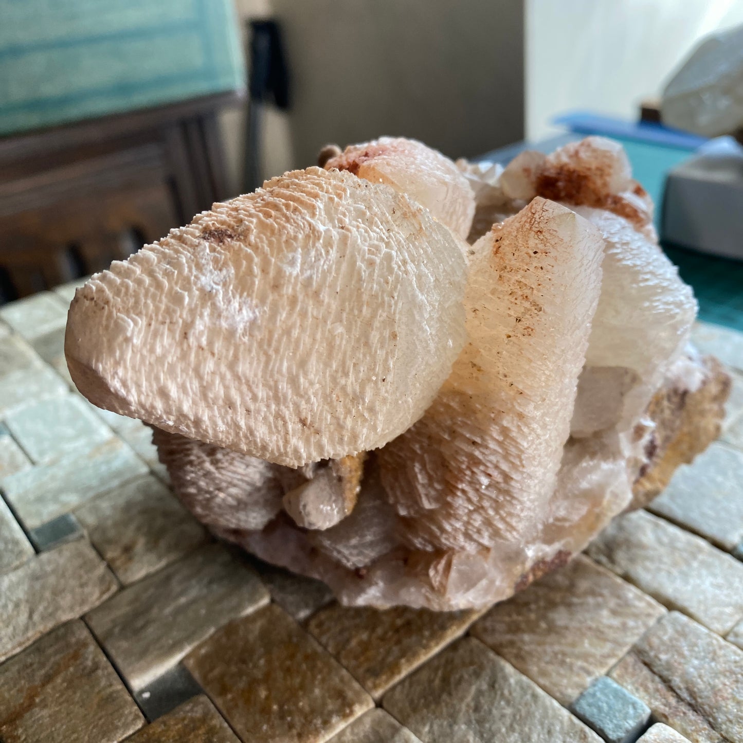 CALCITE CRYSTAL ASSEMBLAGE BEAUTIFUL SUBSTANTIAL SPECIMEN - TAFF'S WELL, WALES,  U.K.