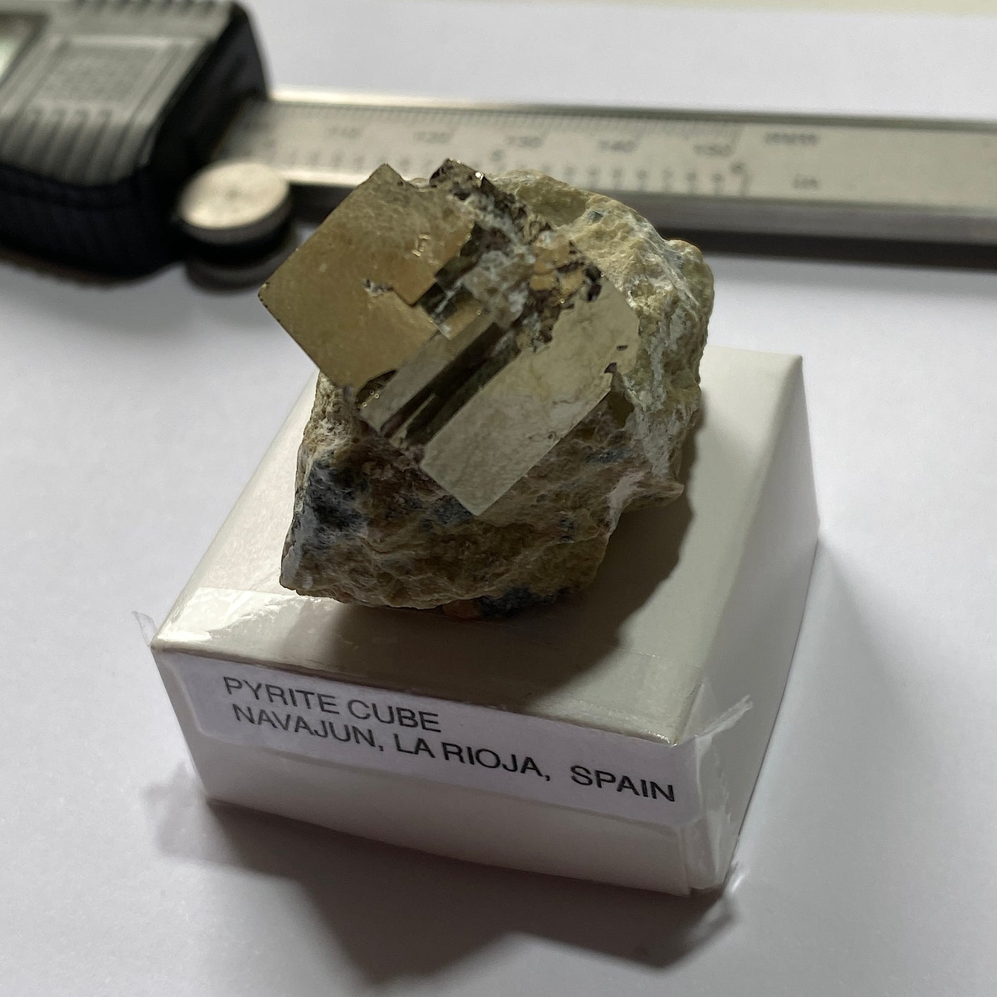 PYRITE CUBE ON MATRIX - NAVAJUN, LA RIOJA, SPAIN 37g. MF4243