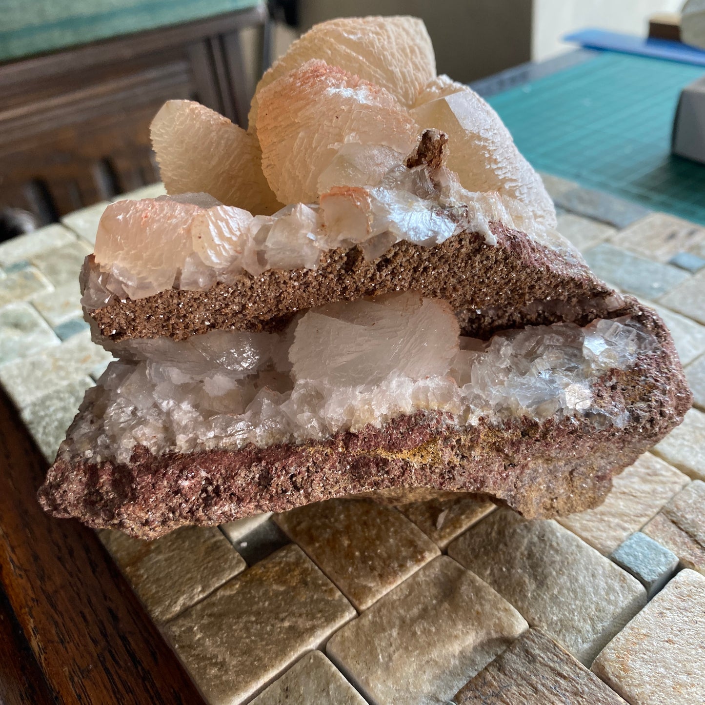 CALCITE CRYSTAL ASSEMBLAGE BEAUTIFUL SUBSTANTIAL SPECIMEN - TAFF'S WELL, WALES,  U.K.