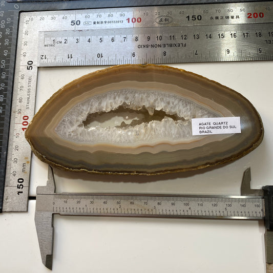 AGATE QUARTZ LARGE NATURAL SLICE : RIO GRANDE DO SIL, BRAZIL HEAVY 532g MF5300