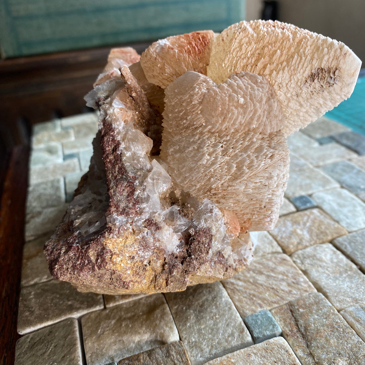 CALCITE CRYSTAL ASSEMBLAGE BEAUTIFUL SUBSTANTIAL SPECIMEN - TAFF'S WELL, WALES,  U.K.