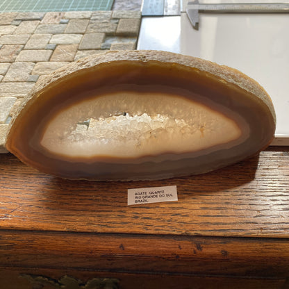 AGATE QUARTZ LARGE NATURAL SLICE : RIO GRANDE DO SIL, BRAZIL HEAVY 532g MF5300