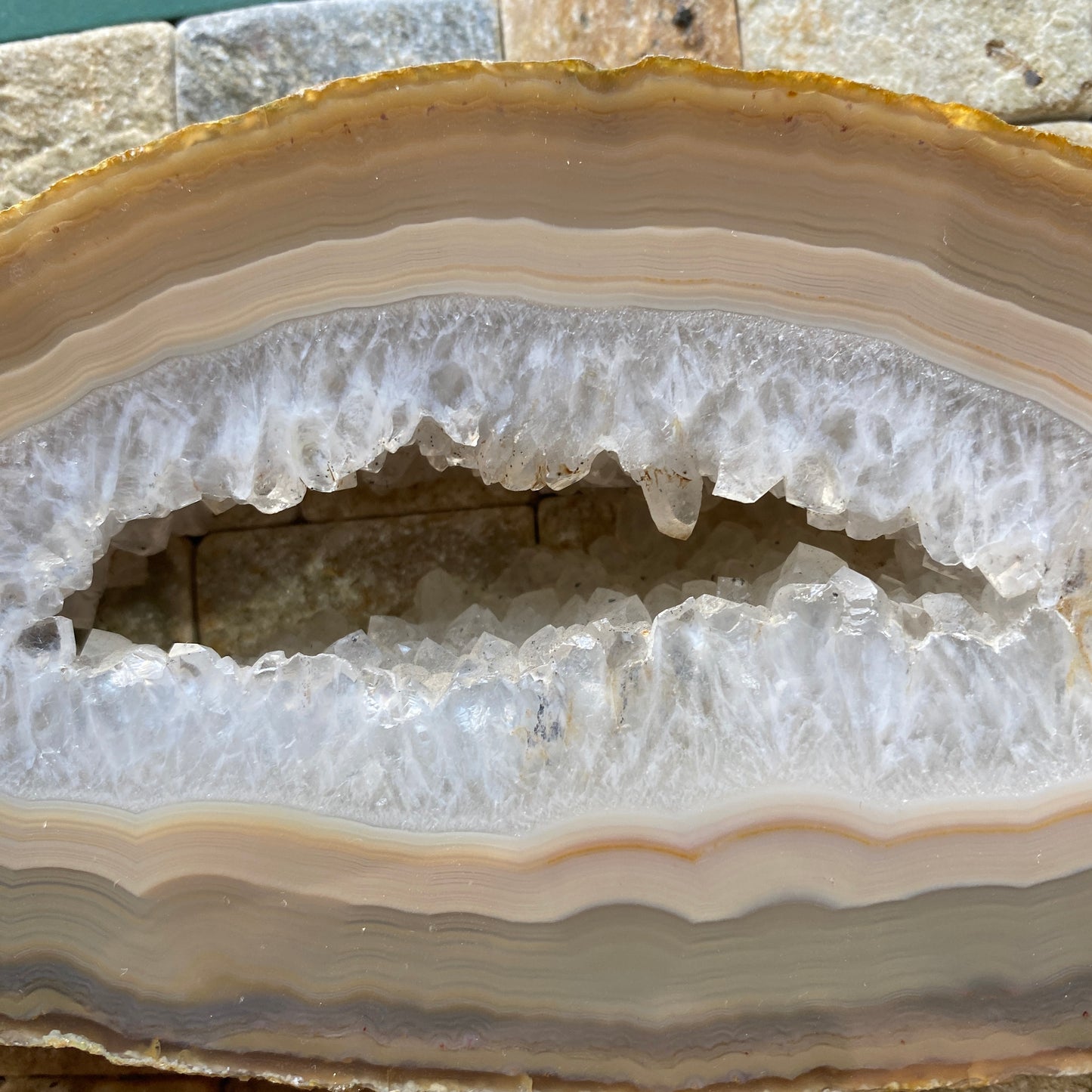 AGATE QUARTZ LARGE NATURAL SLICE : RIO GRANDE DO SIL, BRAZIL HEAVY 532g MF5300