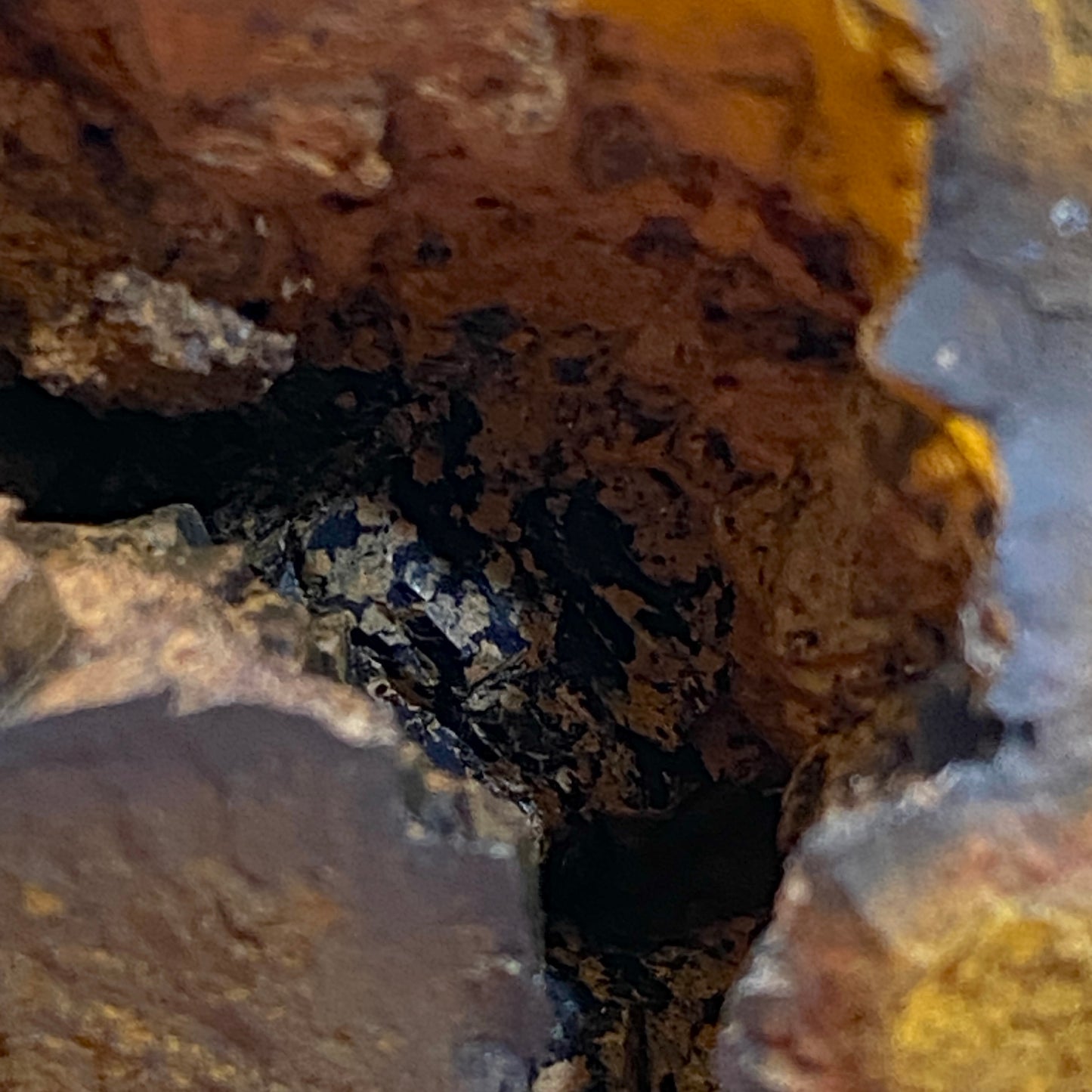 GOETHITE ETC : DOLYHIR QUARRY, OLD RADNOR, POWS, WALES. 288g MF4643