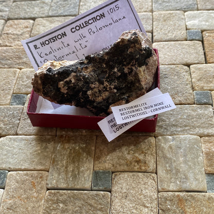 RESTORMELITE : RESTORMEL IRON MINE, LOSTWITHIEL, CORNWALL  102g MF5303