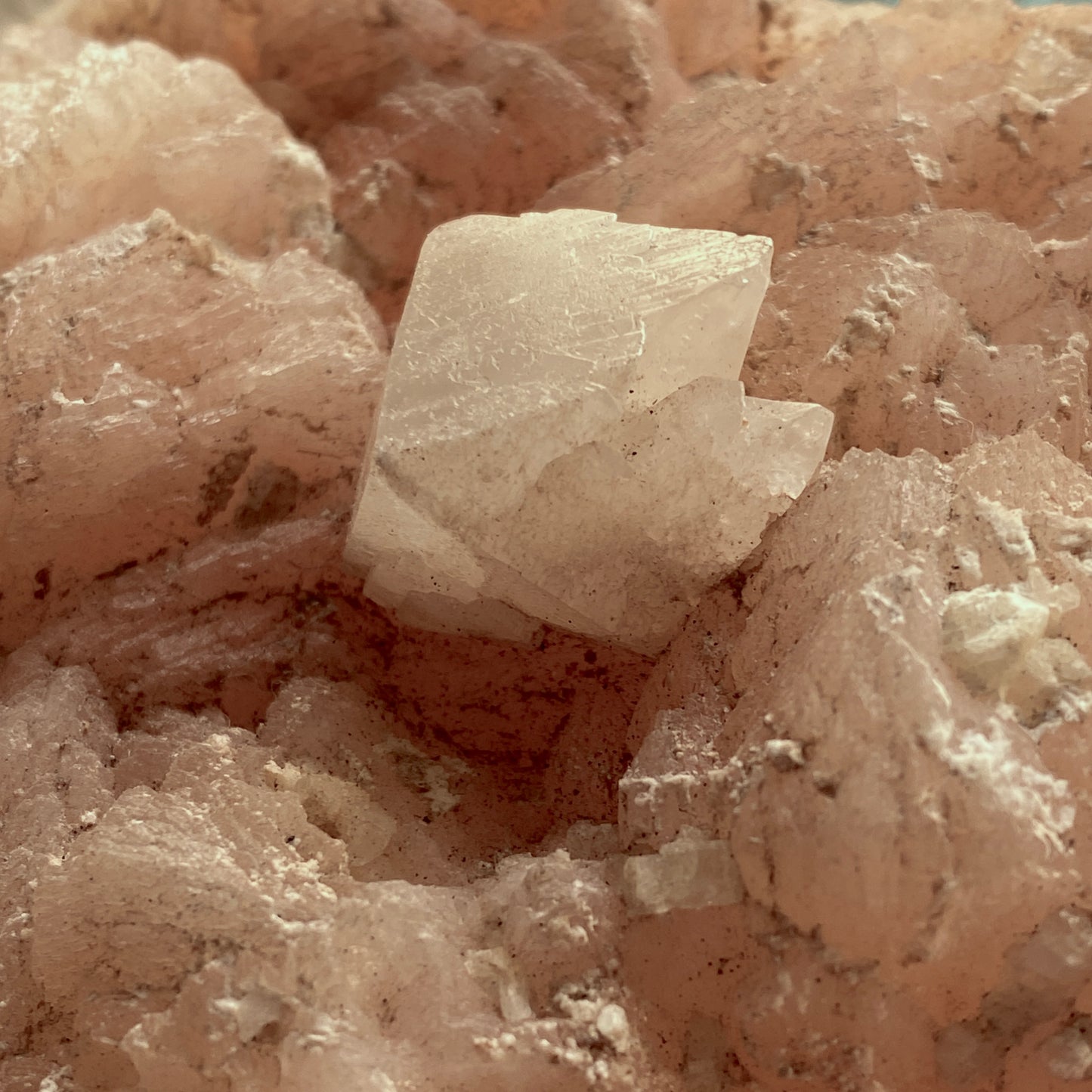 POWELLITE ( RARE) ON STILBITE - PANDULENA, NASHIK, INDIA. 537g MF3945