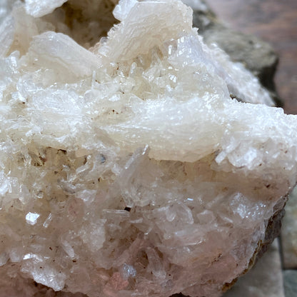 QUARTZ - LAMBS BOTTOM, MENDIP HILLS, SOMERSET 176g MF132