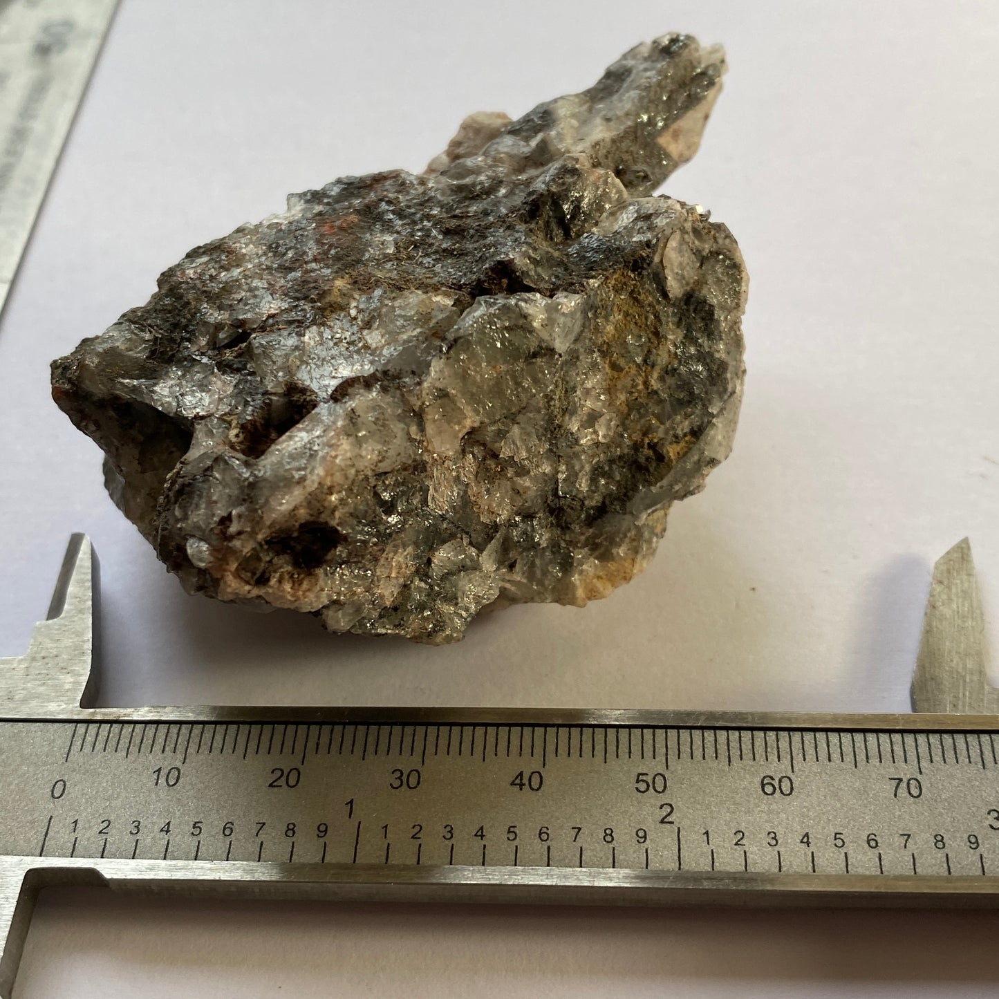 QUARTZ WITH TRACES SPECULARITE/HEMATITE. BOTALLACK MINE, CORNWALL 126g MF13