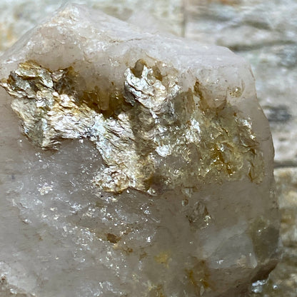 GILBERTITE [ GOLD MUSCOVITE] ON QUARTZ: STENNA GWYN MINE, FOXHOLE, CORNWALL. 101g MF5305