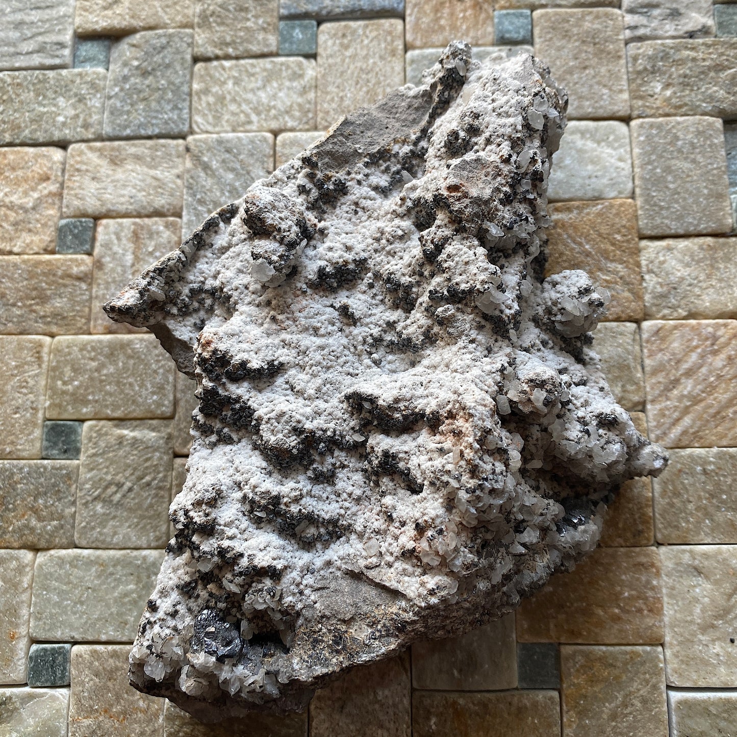 SPHALERITE ETC - SMALLCLEUGH MINE, NENTHEAD, CUMBRIA LARGE 572g. MF84