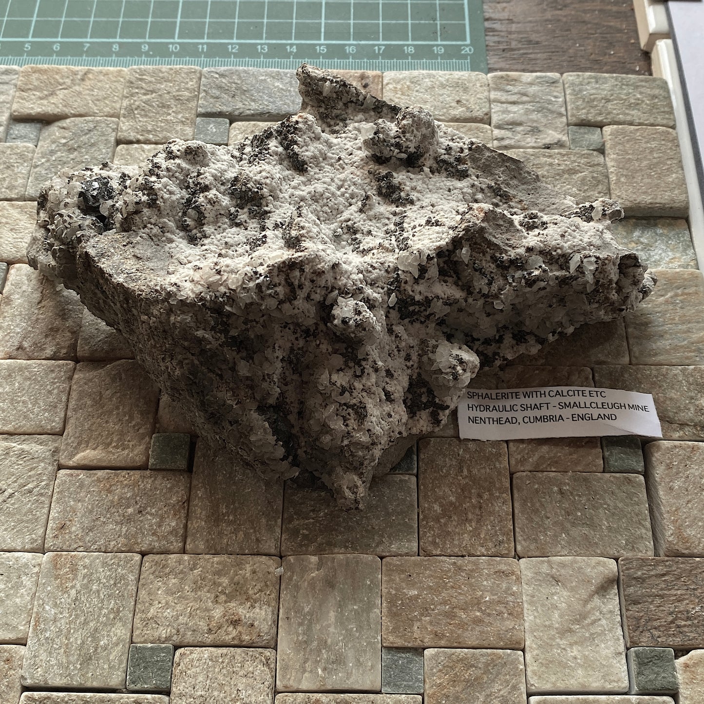 SPHALERITE ETC - SMALLCLEUGH MINE, NENTHEAD, CUMBRIA LARGE 572g. MF84