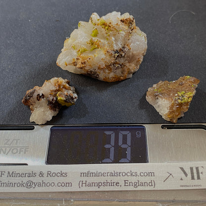 PYROMORPHITE WITH MIMETITE ETC - ROUGHTON GILL, CALDBECK, CUMBRIA 39g MF303