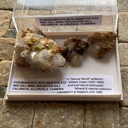 PYROMORPHITE WITH MIMETITE ETC - ROUGHTON GILL, CALDBECK, CUMBRIA 39g MF303