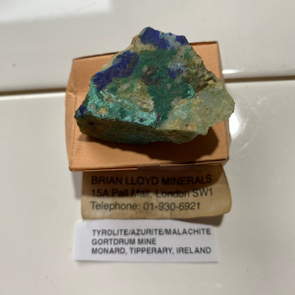TYROLITE/AZYRITE/MALACHITE : GORTDRUM MIE, MONARD, TIPPERARY, IRELAND 24g. MF5308