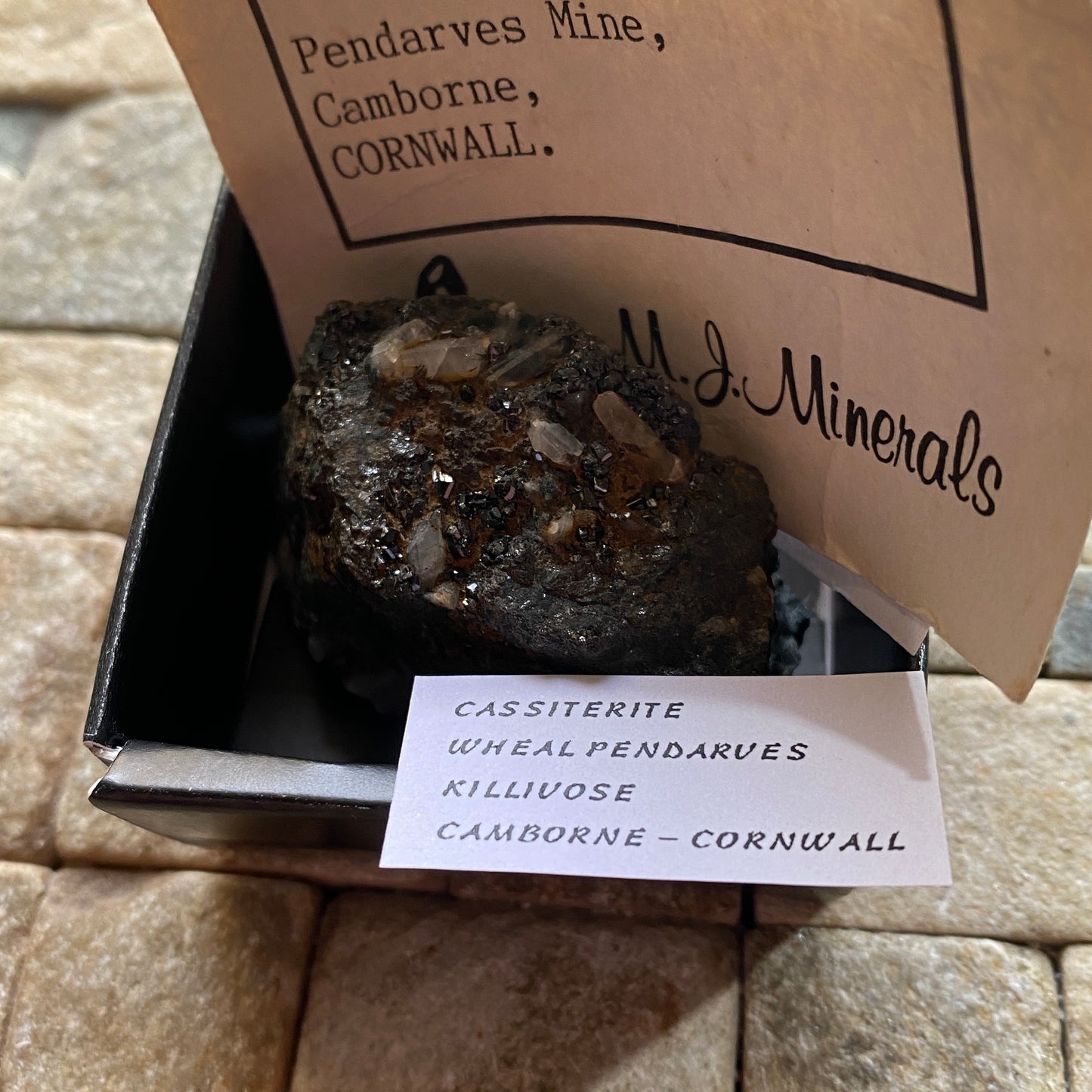 CASSITERITE [TIN ORE] : WHEAL PENDARVES, KILLIVOSE, CAMBORNE, CORNWALL 78g MF4613