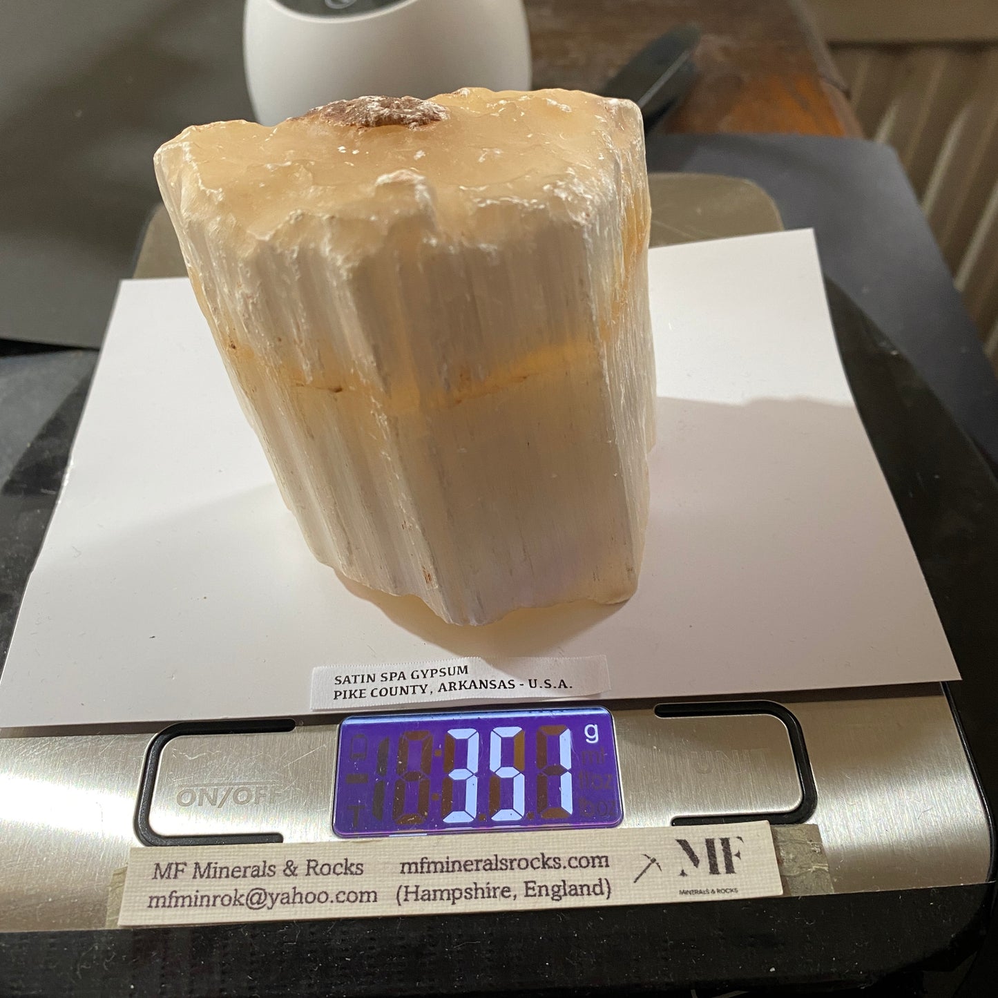 SATIN SPAR GYPSUM ; PIKE COUNTY, ARKANSAS, U.S.A.  351g MF5310
