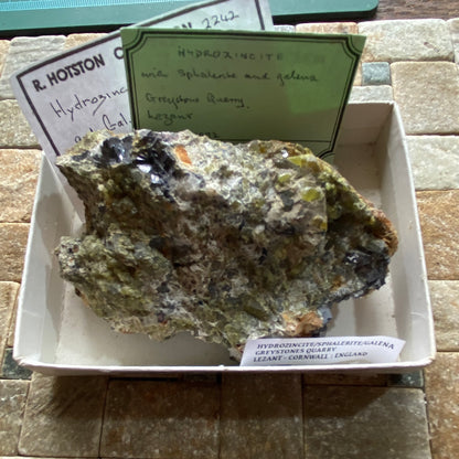 HYDROZINCITE WITH SPHALERITE & GALENA : GREYSTONES QUARRY, LEZANT, CORNWALL  307g MF5311