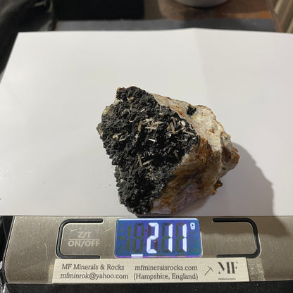 CERRUSITE : PENTIREGLAZE MINE, POLZEATH, ST MINVER, CORNWALL 211g MF4611