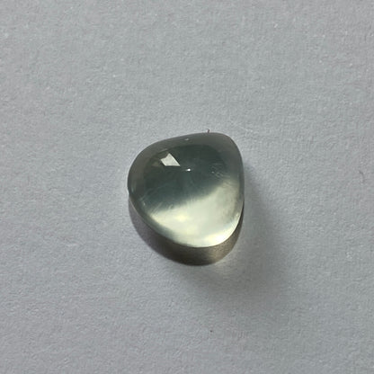 PPREHNITE NATURAL GEMSTONE - PUNE DISTRICT, MAHARASHTRA, INDIA 2.22Ct MFG5169