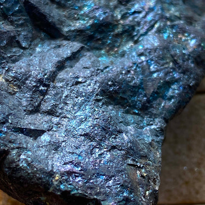COPPER ORE [BORNITE/CHALCOCITE ETC] - MANGULA MINE, ZIMBABWE 186g MF391