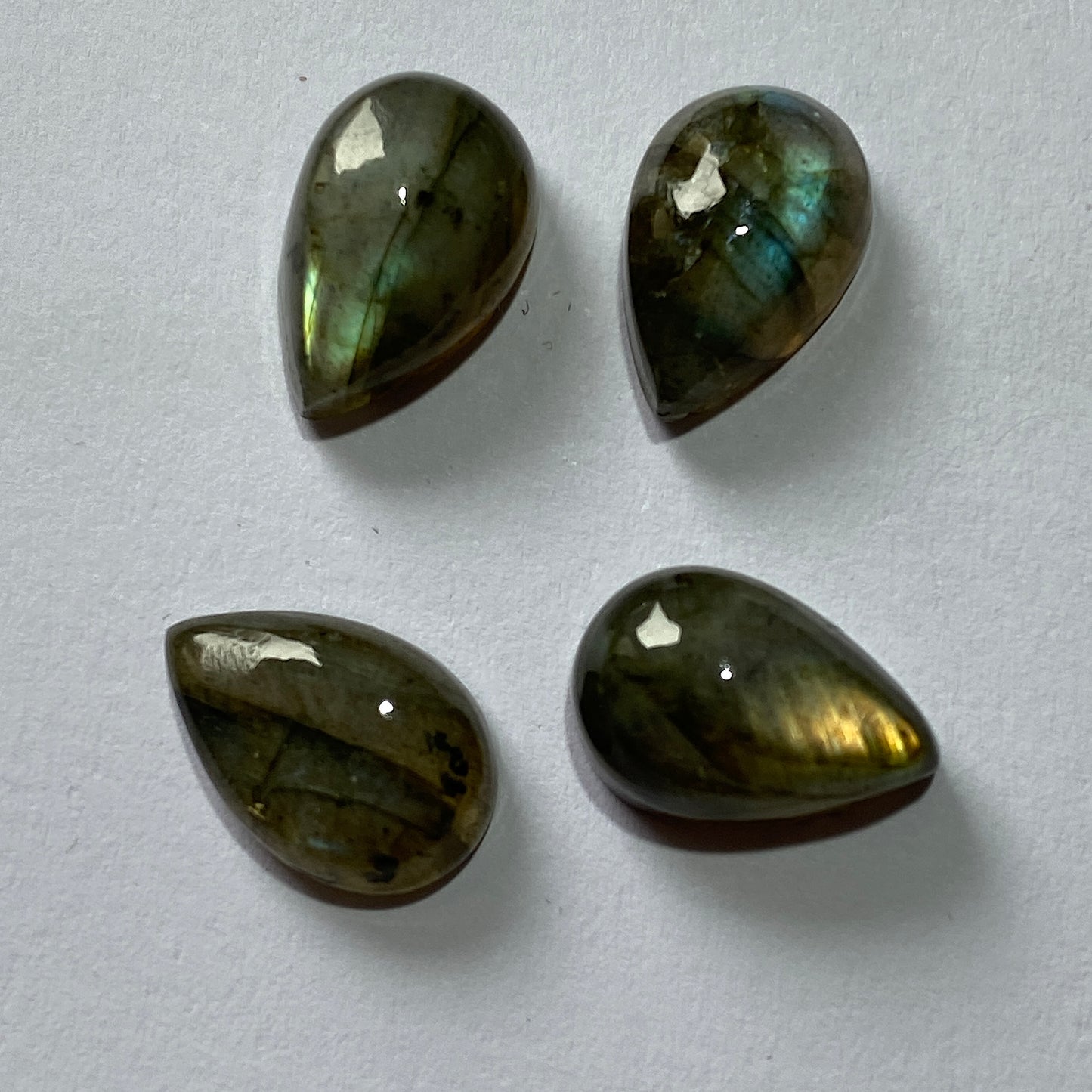 LABRADORITE NATURAL MINED GEMSTONES x 4 - NAIN COMPLEX, LABRADOR, CANADA 18Ct MFG5170