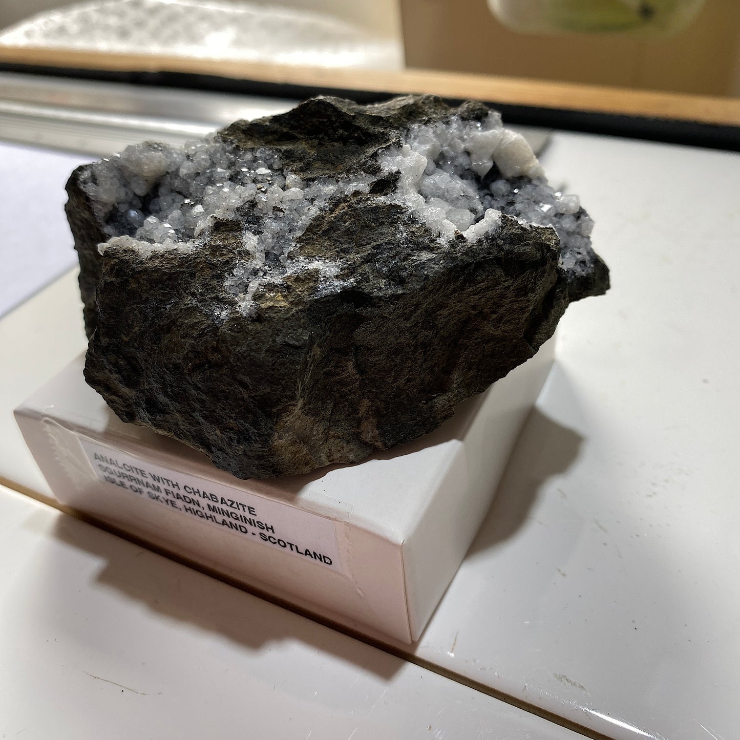 ANALCITE & CHABAZITE FROM THE ISLE OF SKYE  302g  MF263