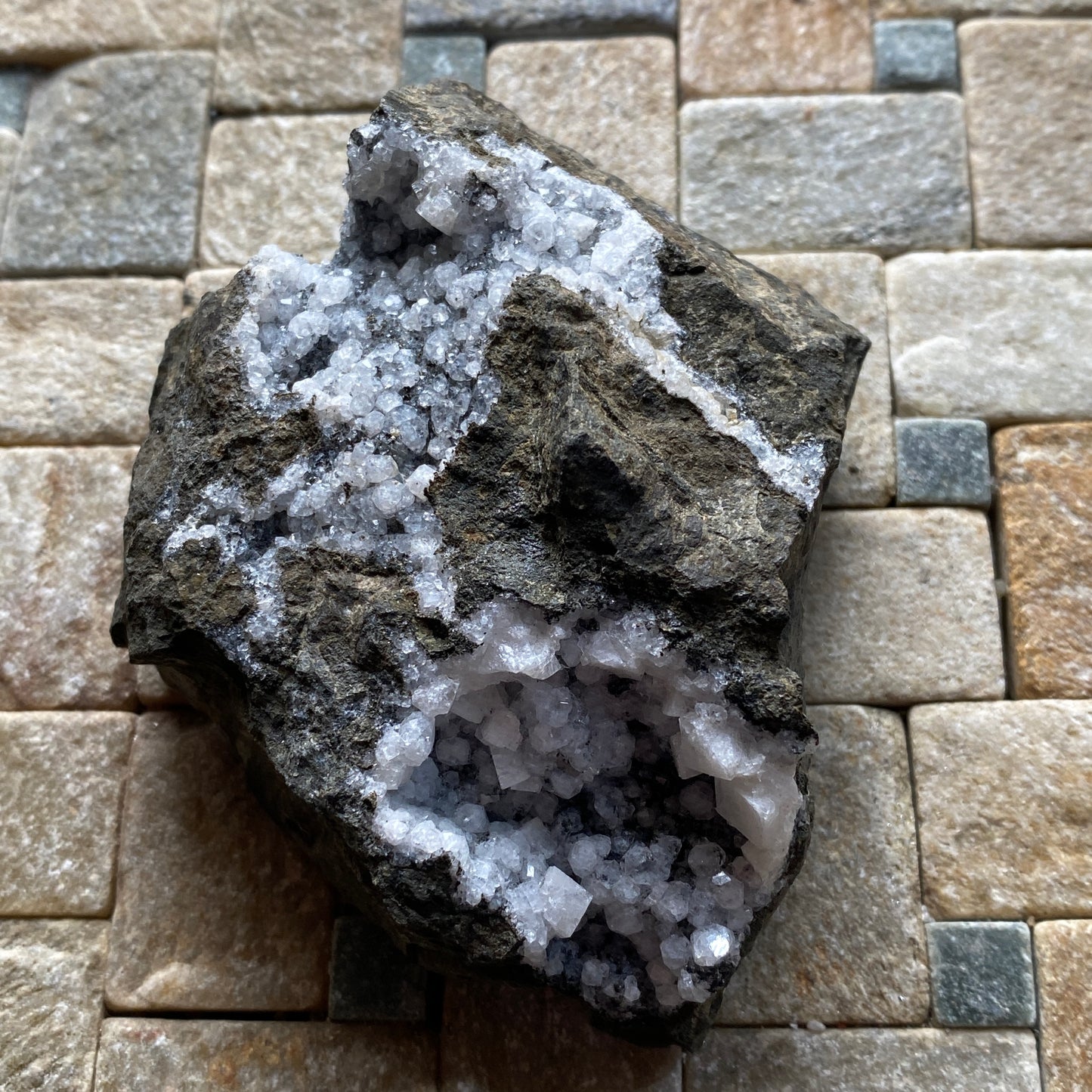 ANALCITE & CHABAZITE FROM THE ISLE OF SKYE  302g  MF263