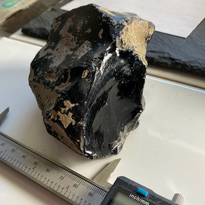 OBSIDIAN NODULE PICKET POST MOUNTAIN, ARIZONA LARGE 547g MF1422