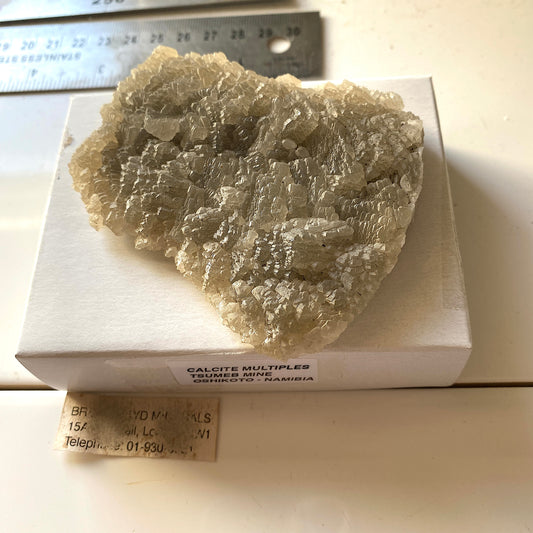 CALCITE MULTIPLES : TSUMEB MINE, OSHIKOTO, NAMIBIA 183g MF5317