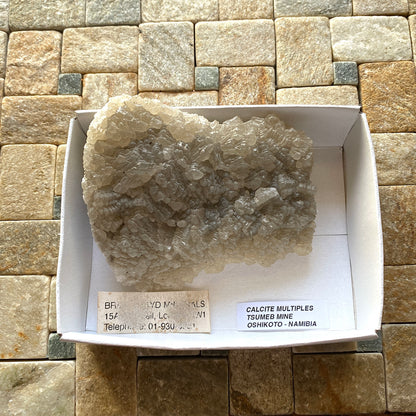 CALCITE MULTIPLES : TSUMEB MINE, OSHIKOTO, NAMIBIA 183g MF5317