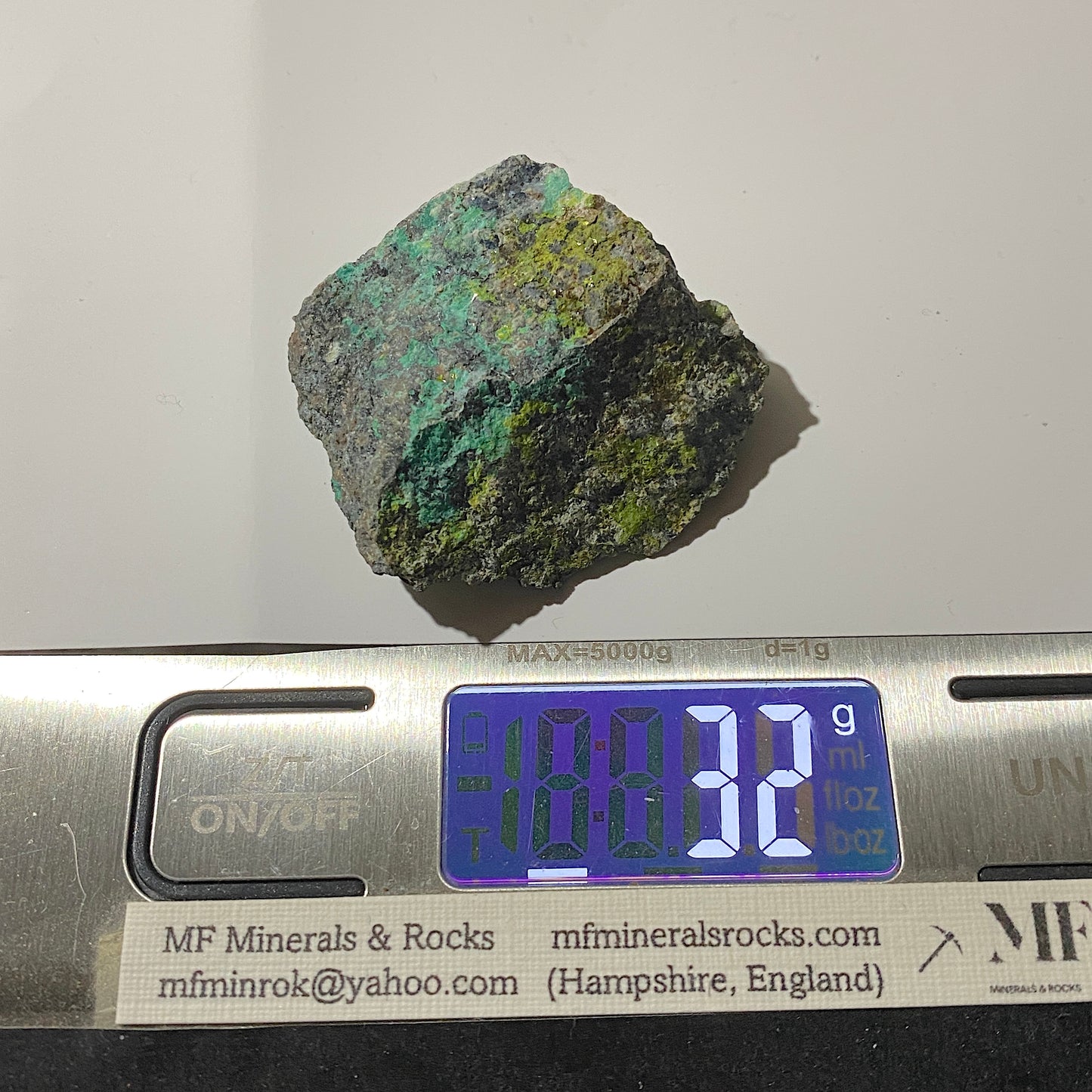 VESIGNIEITE [ETC] : NEW CLIFFE HILL QUARRY, LEICESTERSHIRE, ENGLAND 32g MF4604