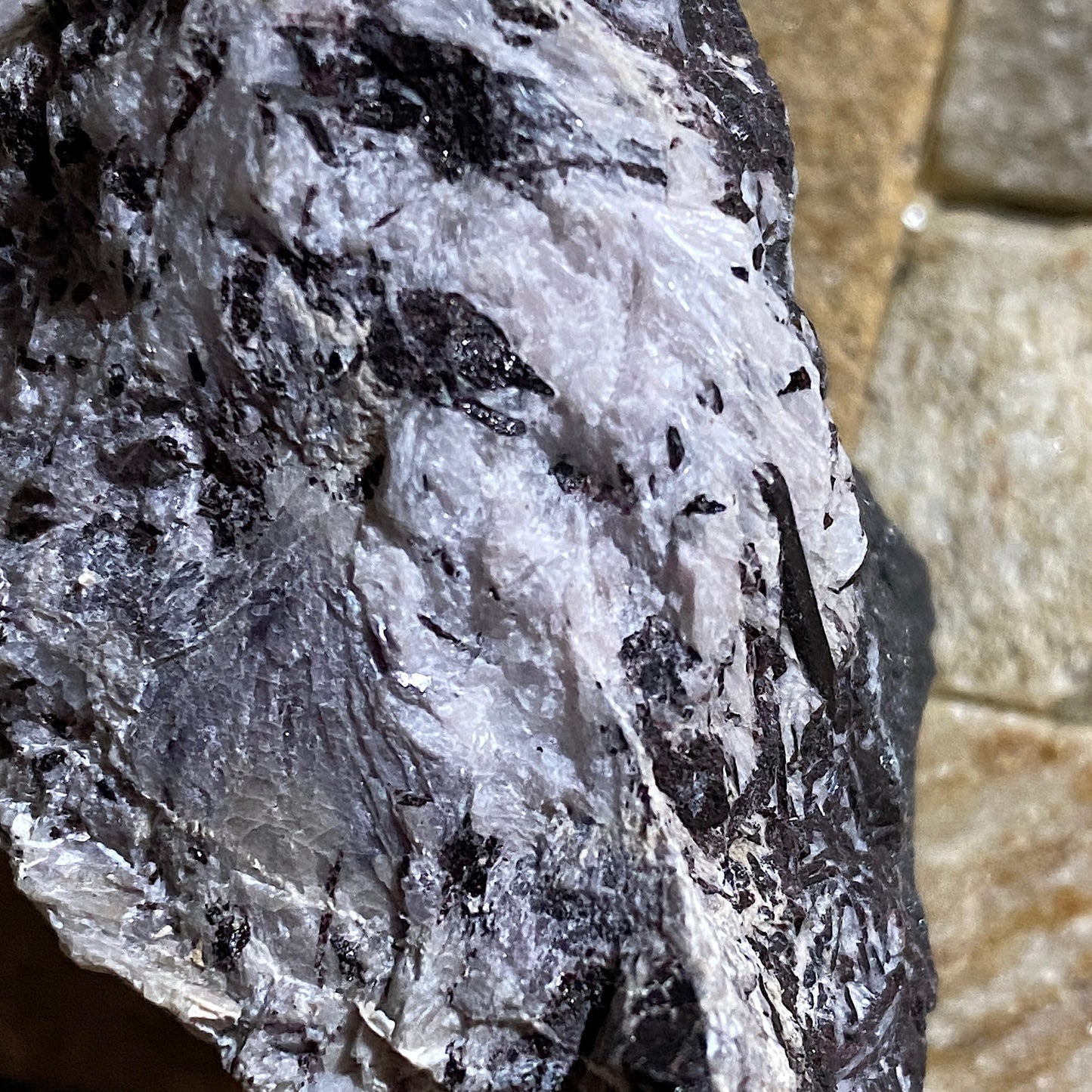 BRAUNITE/PIEMONTITE/DIOPSIDE [ETC] : PRABORNA MINE, ST MARCEL, AOSTA, ITALY 93g MF4624