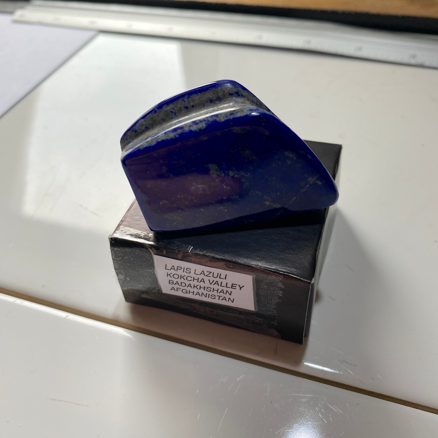 LAPIS LAZULI GEMSTONE = KOKCHA VALLEY, BADAKHSHAN, AFGANISTAN 48g MF5374
