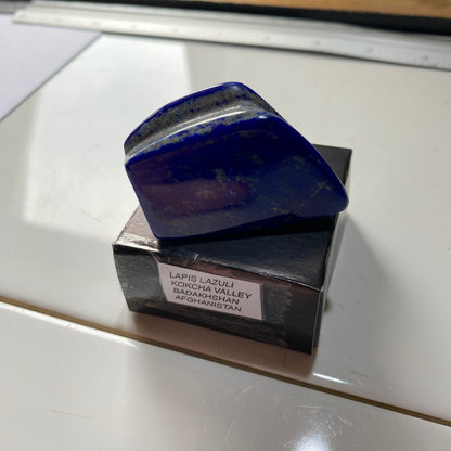 LAPIS LAZULI GEMSTONE = KOKCHA VALLEY, BADAKHSHAN, AFGANISTAN 48g MF5374