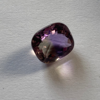 AMETHYST/AMETRINE GEMSTONE - EROGO, NAMIBIA. 3.89Ct MFG2198