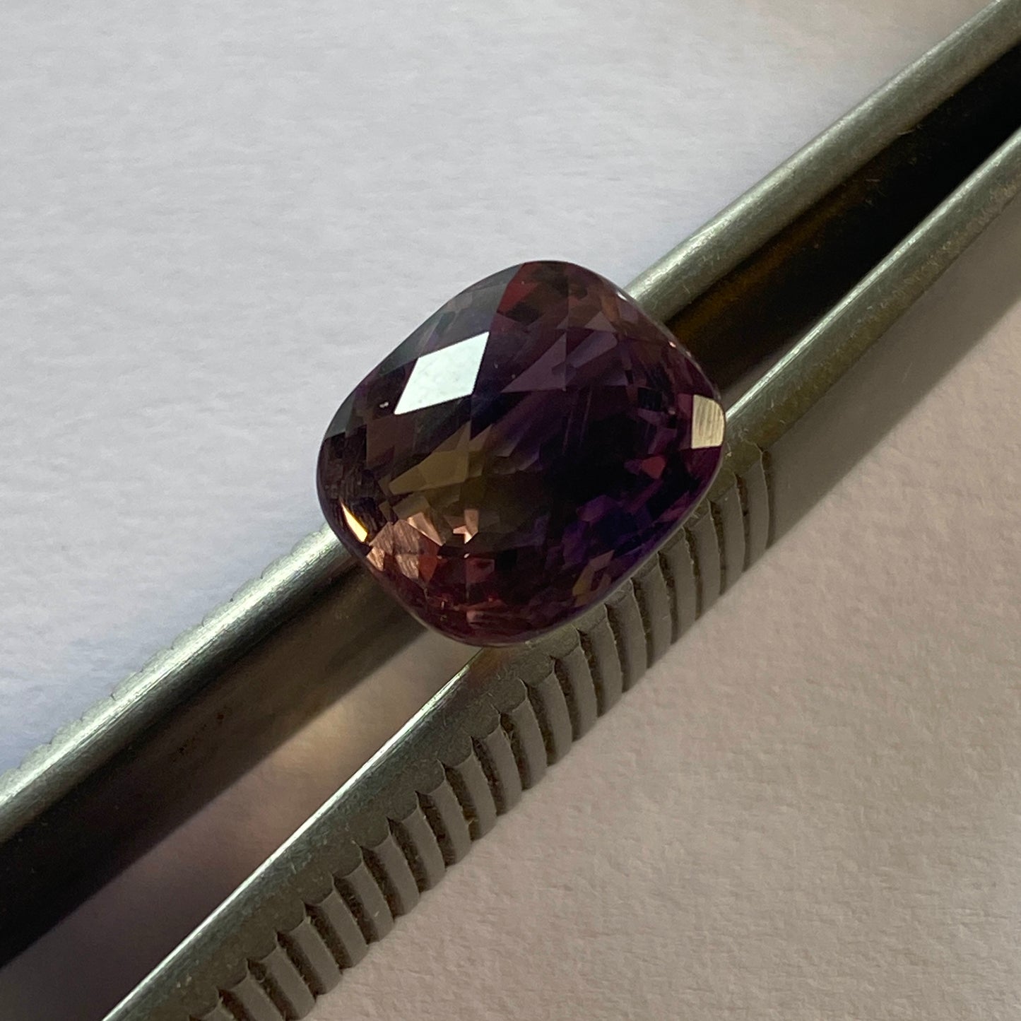 AMETHYST/AMETRINE GEMSTONE - EROGO, NAMIBIA. 3.89Ct MFG2198