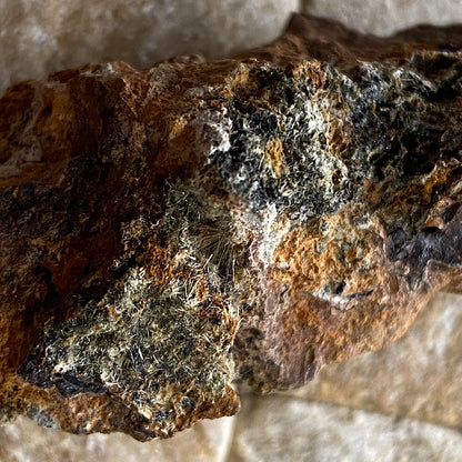 STRUNZITE : GRAVEL HILL MINE, PERRANZABULOE, CORNWALL , ENGLAND 21g MF4662