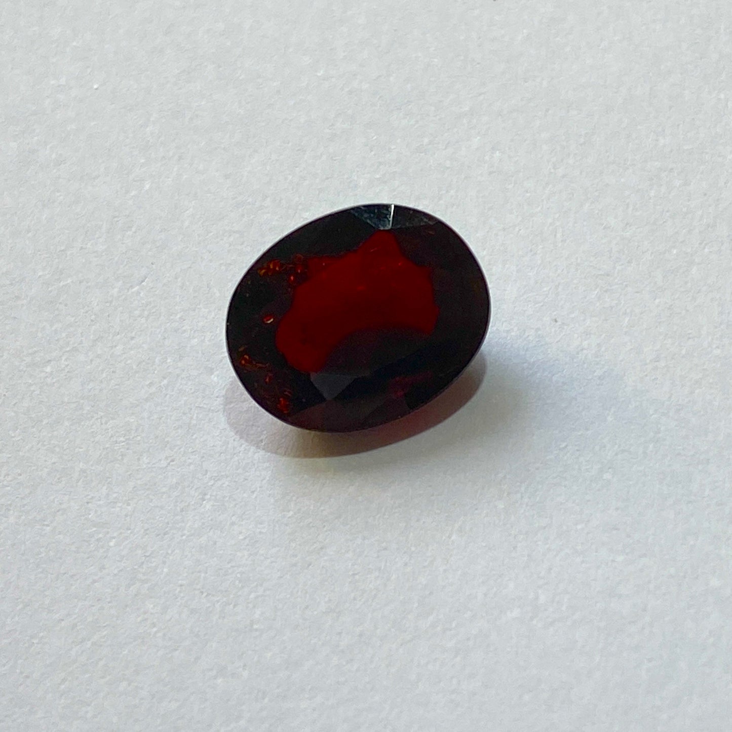 SPESSARTINE GARNET  NATURAL GEMSTONE - KUNENE REGION, NAMIBIA. 3.93Ct. MFG5173