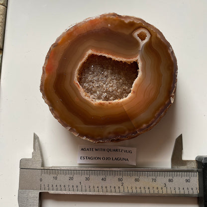 AGATE WITH QUARTZ VUG : ESTAGION OJO LAGUNA, CHIHUAHUA, MEXICO 214g MF5320