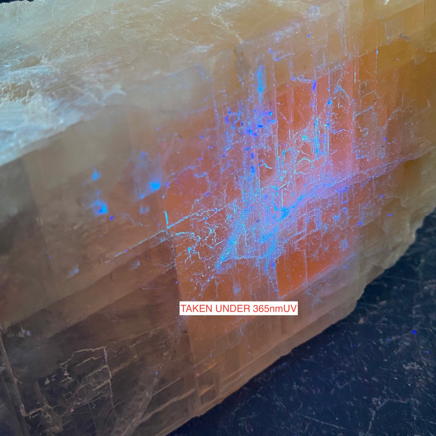 CALCITE RARE SPECIMEN FROM MADAWASKA MINE, ONTARIO, CANADA LARGE 692g MF370