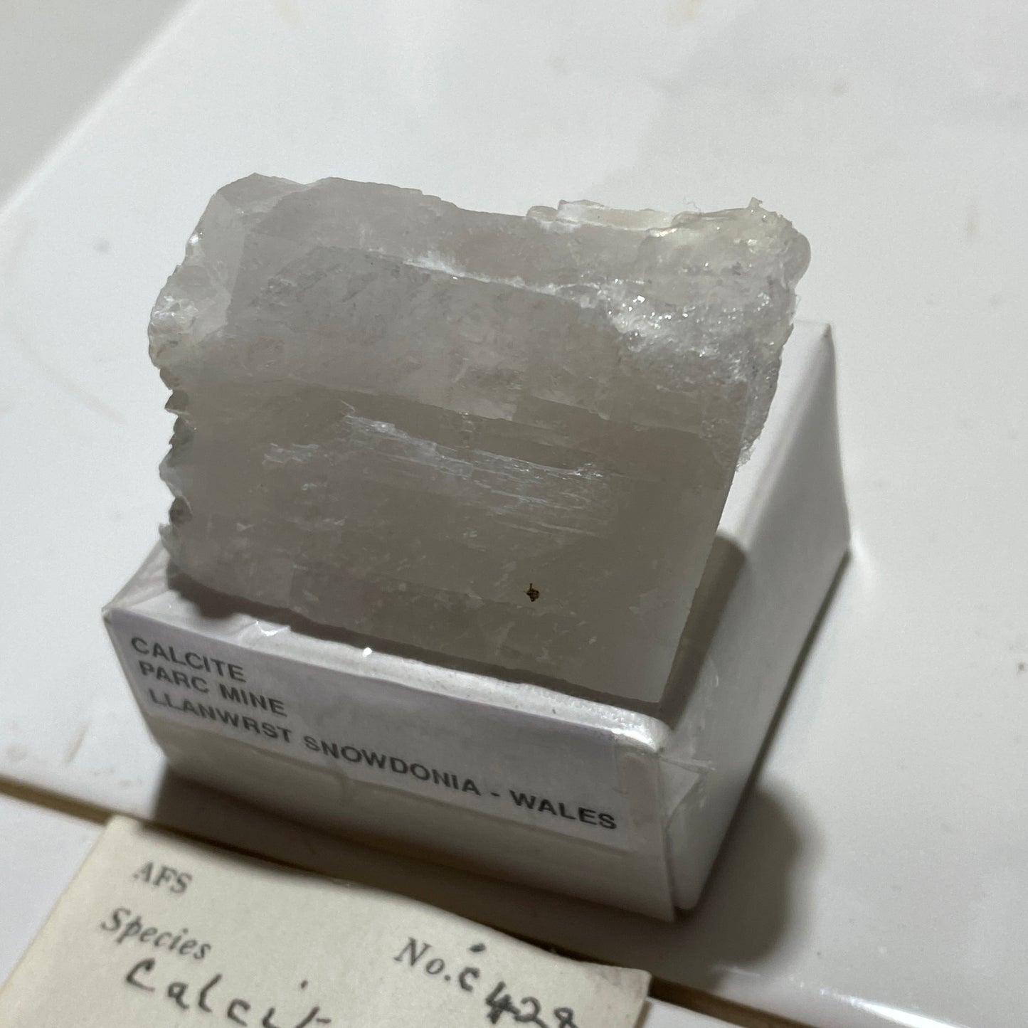 CALCITE : PARC MINE, LLANWRST,SNOWDONIA, WALES. 31g MF4625