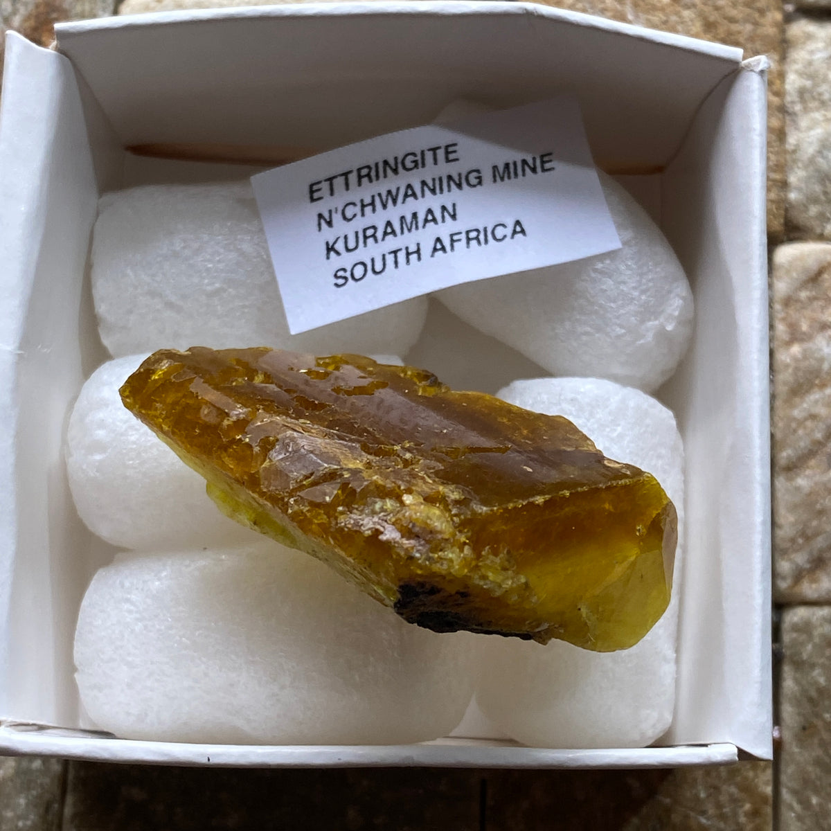 ETTRINGITE RARE MINERAL FROM N'CHWANING MINE, SOUTH AFRICA  10g. MF5342