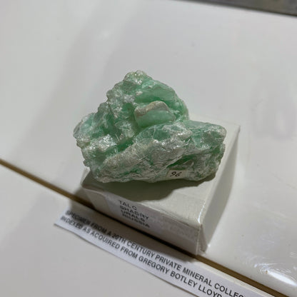 TALC RARE SPECIMEN FROM SHABRY, THE URAL MOUNTAINS, RUSSIA 31g MF5335