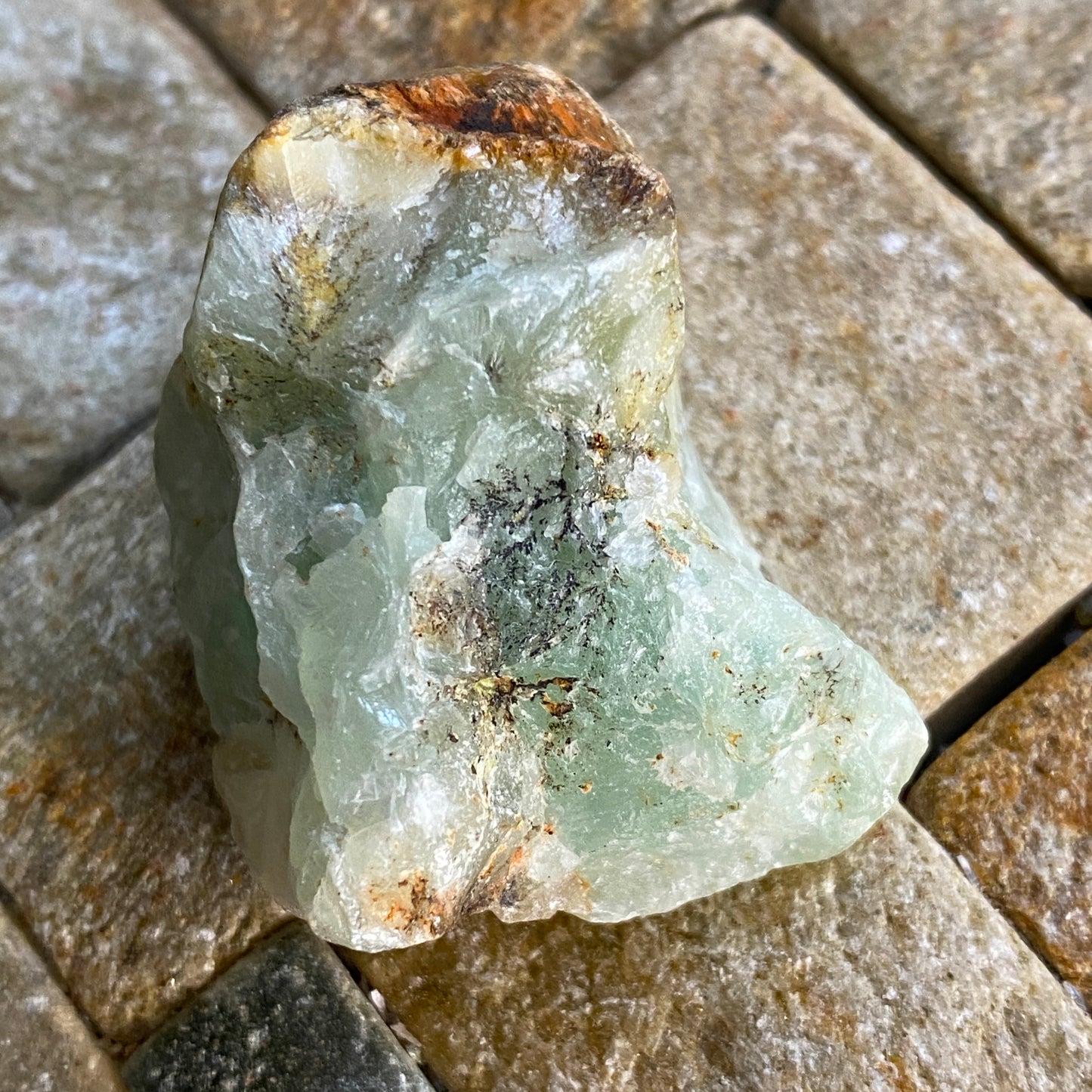 PREHNITE - PROSPECT QUARRY, N.S.W., AUSTRALIA 24g.  MF3593