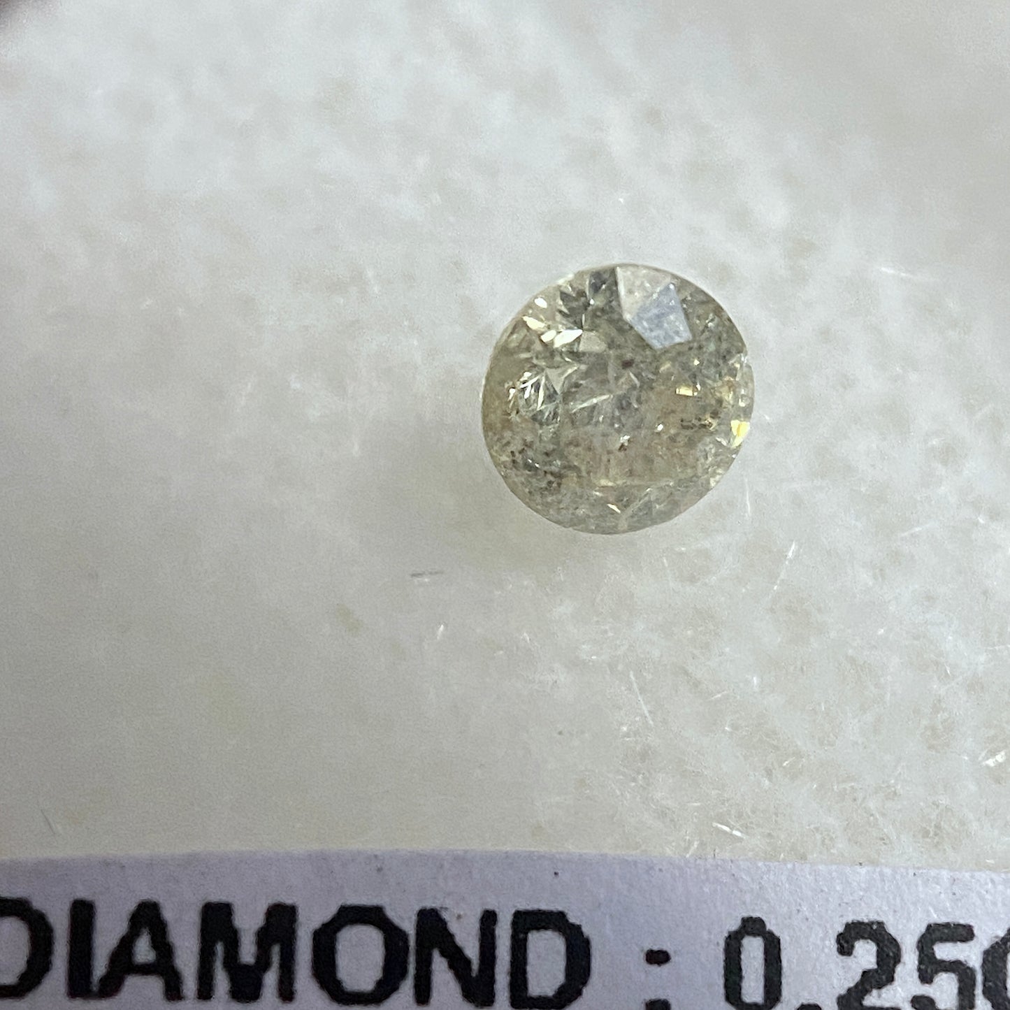 DIAMOND NATURAL GEMSTONE : KIMBERLEY, NORTHERN CAPE, SOUTH AFRICA 0.25Ct MFG5489