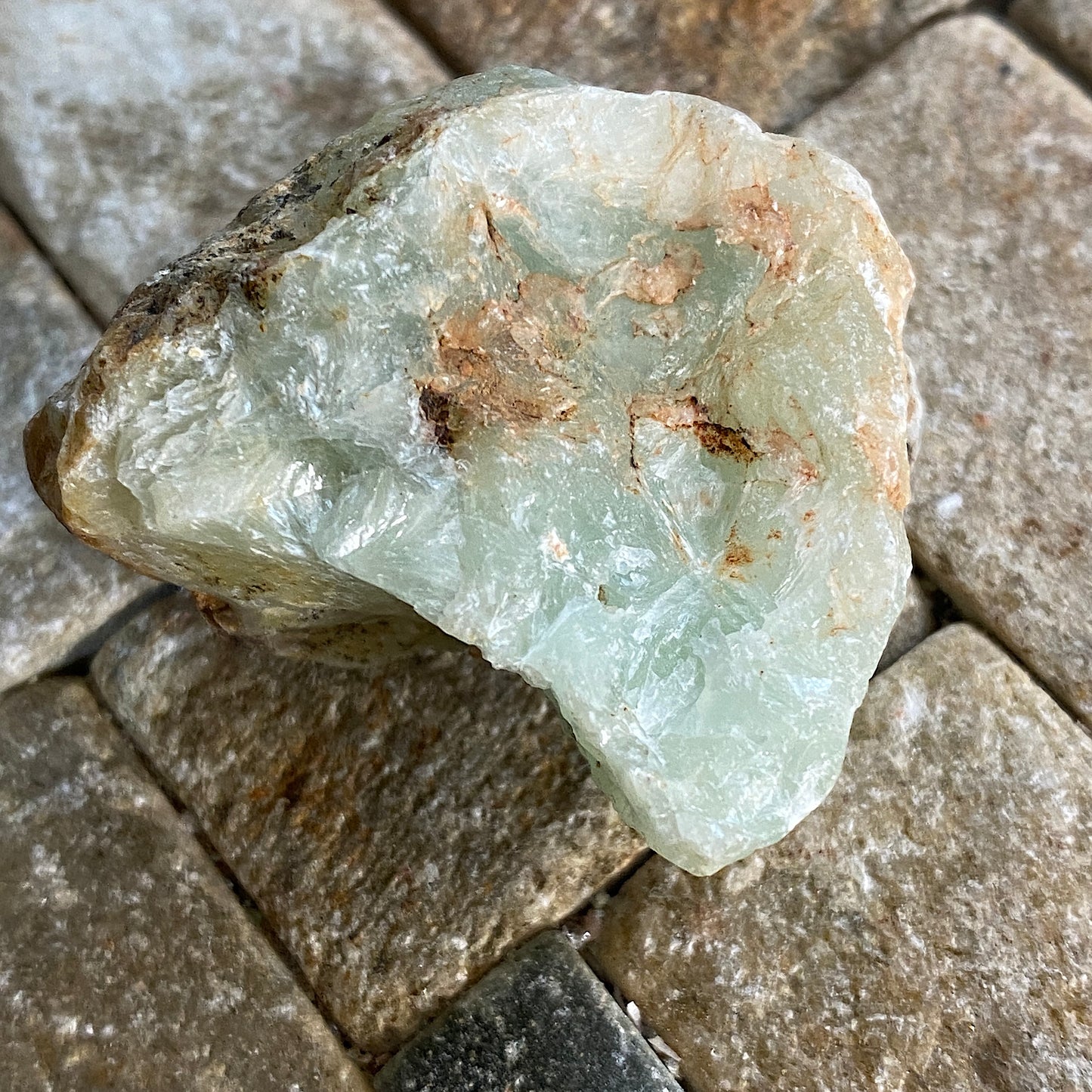 PREHNITE - PROSPECT QUARRY, N.S.W., AUSTRALIA 24g.  MF3593