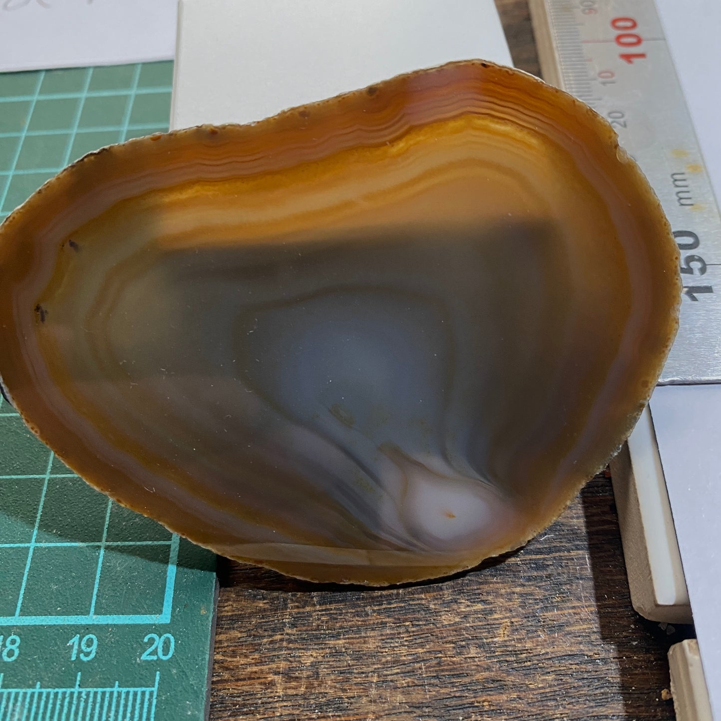 AGATE QUARTZ SLICE - SCURDIE NESS, MONTROSE, ANGUS, SCOTLAND 49g MF295