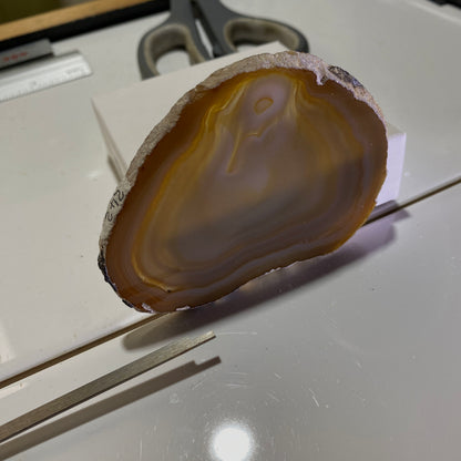 AGATE QUARTZ SLICE - SCURDIE NESS, MONTROSE, ANGUS, SCOTLAND 49g MF295