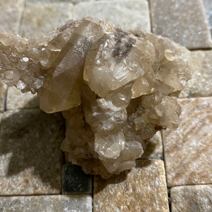 CALCITE : TOM MAWR QUARRY, PENTYRCH, WALES  72g. MF5327