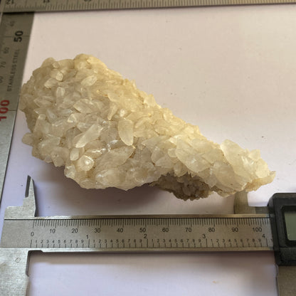 CALCITE 'RICE GRAIN" HABIT - COLEMANS QUARRY, SOMERSET 280g. MF6306